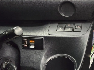 Минивэн Toyota Sienta 2020 года, 1370000 рублей, Красноярск