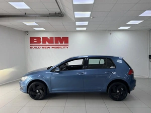 Хэтчбек Volkswagen Golf 2013 года, 1125000 рублей, Смоленск