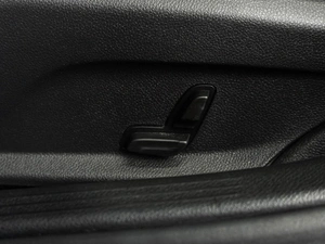 Седан Mercedes-benz C-класс 2017 года, 2459000 рублей, Тюмень