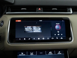 Внедорожник Land Rover Range Rover Velar 2018 года, 3588050 рублей, Москва