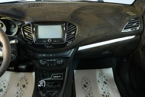 Седан ВАЗ (LADA) Vesta 2017 года, 819000 рублей, Омск