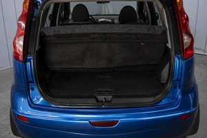 Хетчбэк Nissan Note 2007 года, 350000 рублей, Омск