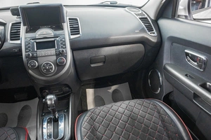 Хетчбэк Kia Soul 2010 года, 899000 рублей, Барнаул