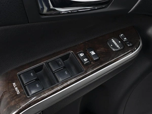 Седан Toyota Camry 2018 года, 2690000 рублей, Омск