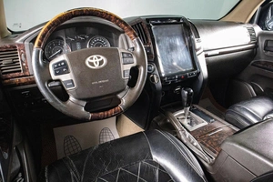 Внедорожник Toyota Land Cruiser 2008 года, 2619000 рублей, Сургут