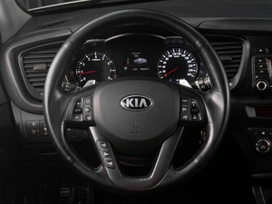 Седан Kia Optima 2013 года, 1389000 рублей, Тюмень