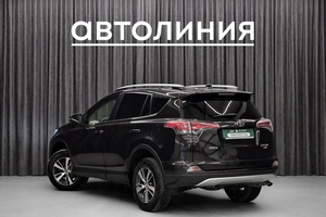 Внедорожник Toyota RAV4 2015 года, 2499000 рублей, Красноярск