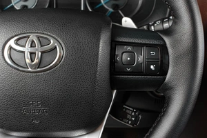 Внедорожник Toyota Fortuner 2017 года, 2999000 рублей, Тюмень