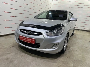 Хетчбэк Hyundai Solaris 2013 года, 865000 рублей, Красноярск