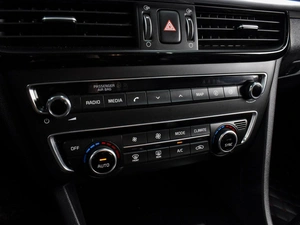 Седан Kia Optima 2018 года, 1756070 рублей, Воронеж