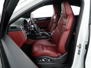 Внедорожник Porsche Cayenne Coupe 2021 года, 9969999 рублей, Москва