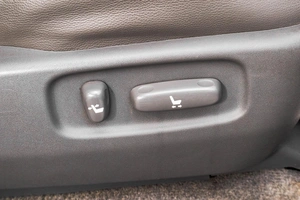 Внедорожник Toyota Land Cruiser Prado 2007 года, 2349000 рублей, Барнаул