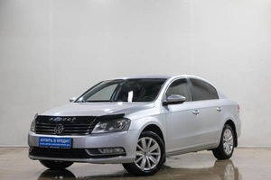 Седан Volkswagen Passat 2012 года, 849000 рублей, Новокузнецк