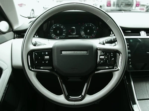 Внедорожник Land Rover Range Rover Evoque 2024 года, 5249000 рублей, Владимир