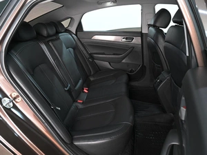 Седан Hyundai Sonata 2019 года, 2299000 рублей, Аксай