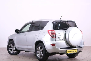 Внедорожник Toyota RAV4 2012 года, 1529000 рублей, Омск