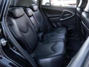 Внедорожник Toyota RAV4 2006 года, 1379000 рублей, Волгоград