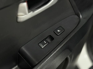 Внедорожник Kia Sportage 2013 года, 1297000 рублей, Красноярск