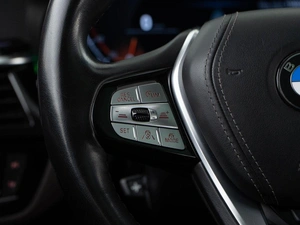 Седан BMW 5 серия 2021 года, 4635999 рублей, Москва