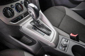 Седан Ford Focus 2012 года, 1049000 рублей, Красноярск