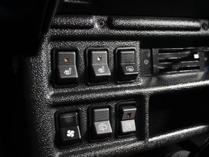 Внедорожник ВАЗ (LADA) 4x4 (Нива) 2017 года, 440000 рублей, Омск