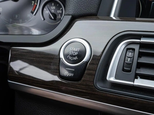 Седан BMW 7 серия 2014 года, 1976000 рублей, Волгоград
