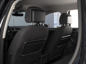 Внедорожник Volkswagen Tiguan 2018 года, 2385000 рублей, Омск