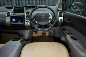 Лифтбек Toyota Prius 2011 года, 919999 рублей, Красноярск