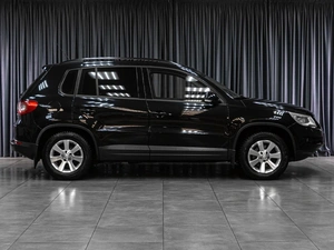 Внедорожник Volkswagen Tiguan 2009 года, 959000 рублей, Тюмень