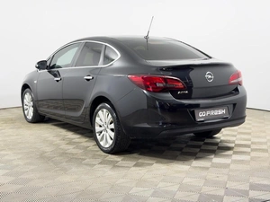 Седан Opel Astra 2013 года, 695200 рублей, Казань