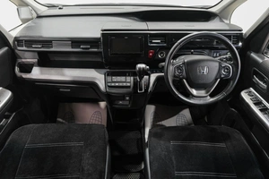Минивэн Honda Stepwgn 2021 года, 2639000 рублей, Новокузнецк