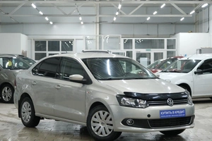 Седан Volkswagen Polo 2012 года, 719000 рублей, Омск