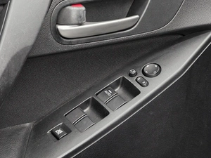 Седан Mazda 3 2011 года, 829000 рублей, Красноярск