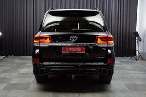 Внедорожник Toyota Land Cruiser 2016 года, 7000000 рублей, Красноярск