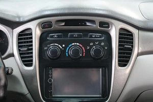 Внедорожник Toyota Highlander 2002 года, 999000 рублей, Омск