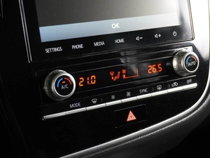 Внедорожник Mitsubishi Outlander 2021 года, 2349000 рублей, Воронеж