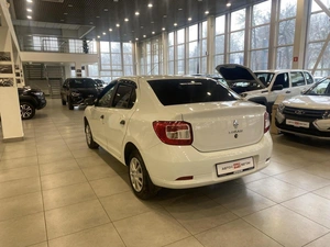 Седан Renault Logan 2020 года, 915000 рублей, Орёл