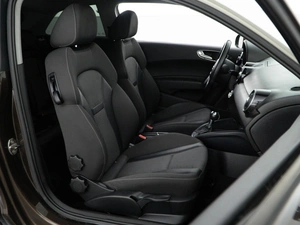 Хетчбэк Audi A1 2011 года, 1049050 рублей, Москва