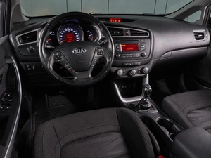 Хетчбэк Kia Ceed 2016 года, 1149000 рублей, Воронеж