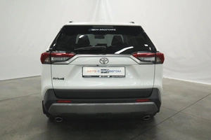 Внедорожник Toyota RAV4 2020 года, 3030000 рублей, Курск