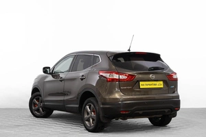 Внедорожник Nissan Qashqai 2015 года, 1849000 рублей, Барнаул