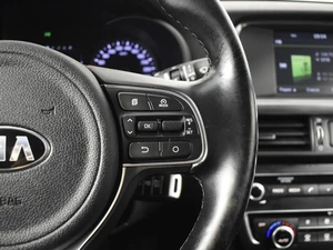 Седан Kia Optima 2016 года, 1776900 рублей, Казань