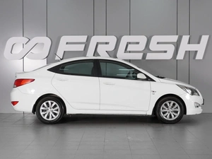 Седан Hyundai Solaris 2015 года, 1099000 рублей, Красный Пахарь