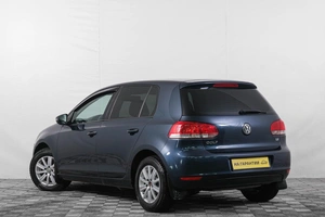 Хетчбэк Volkswagen Golf 2009 года, 799000 рублей, Кемерово