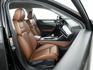 Седан Audi A6 2019 года, 3899077 рублей, Москва