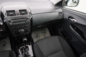Седан Toyota Corolla 2012 года, 1149000 рублей, Красноярск