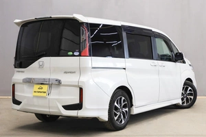 Минивэн Honda Stepwgn Spada 2020 года, 2349000 рублей, Новосибирск