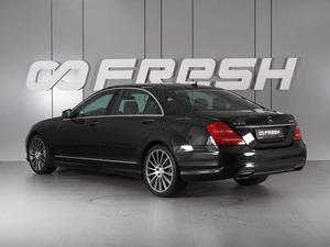 Седан Mercedes-benz S-класс 2010 года, 1669000 рублей, Красный Пахарь