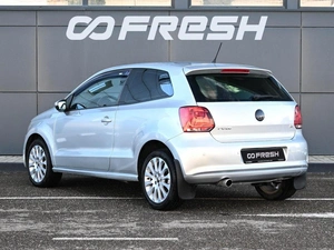 Хетчбэк Volkswagen Polo 2010 года, 729000 рублей, Кирилловка