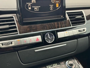 Седан Audi A8 2014 года, 3489000 рублей, Ижевск